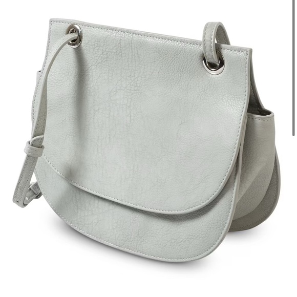 Oliver Bonas Albany Eyelet Saddle Cross Body Bag in Soft Grey/taupe - Picture 3 of 10